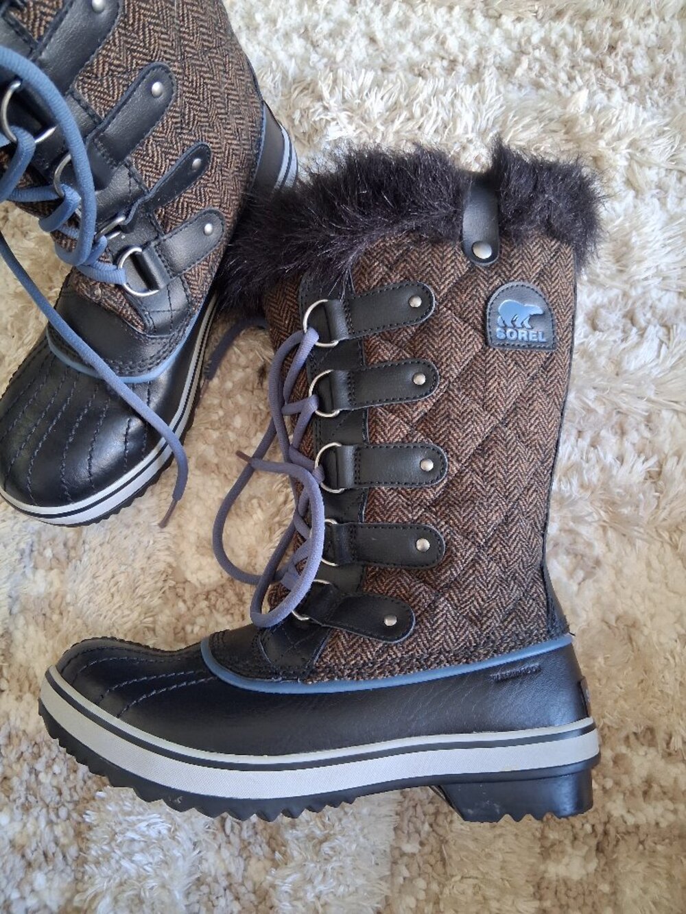 Sorel Tofino II Women's Boots size 7